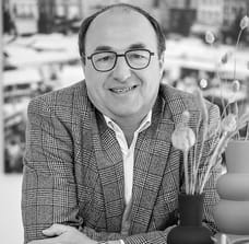 R.F.H. Vankan RM/RT - NVM Register Makelaar (Directeur)