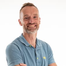 Mark - Makelaar (Directeur)