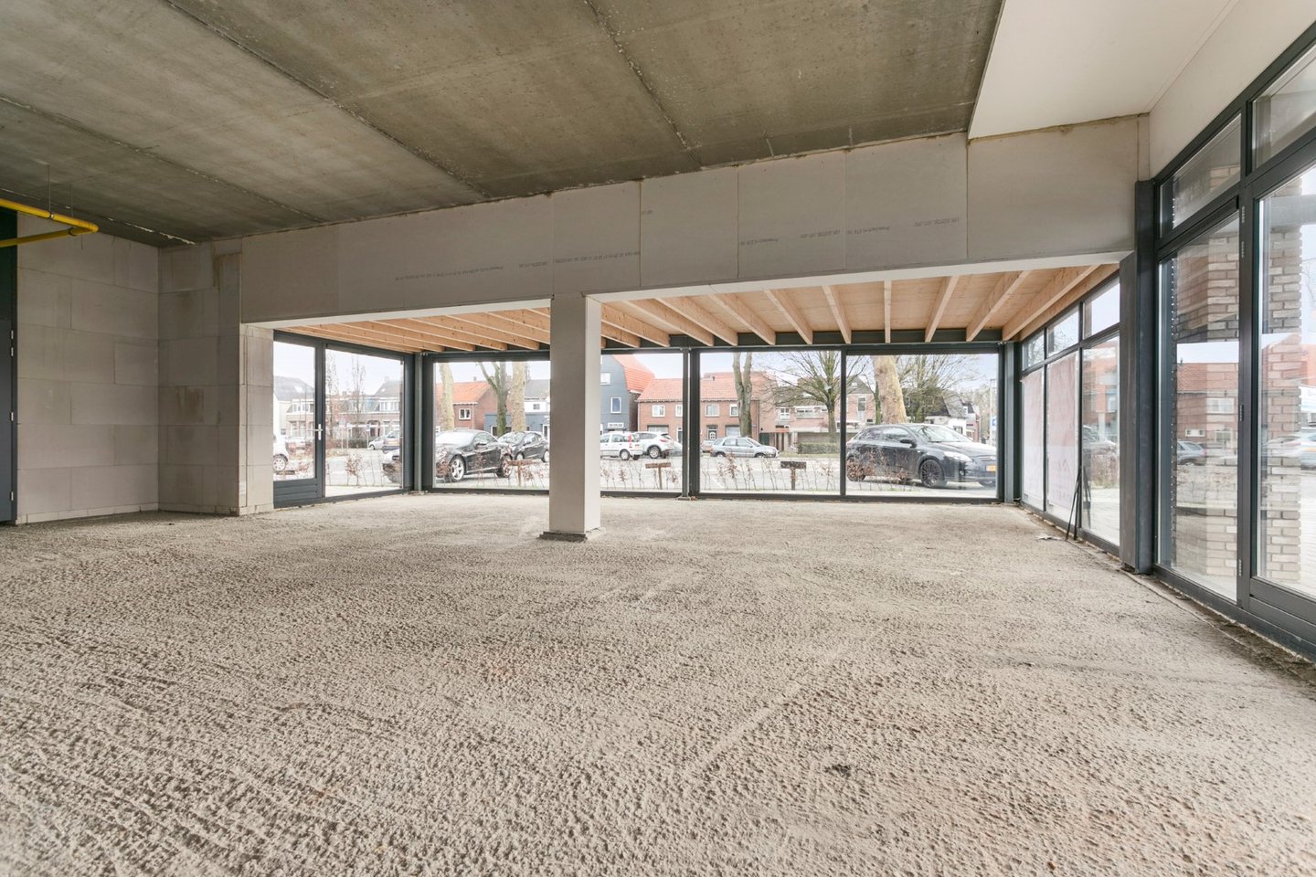 Bekijk foto 5 van Lindenburghlaan 2 A
