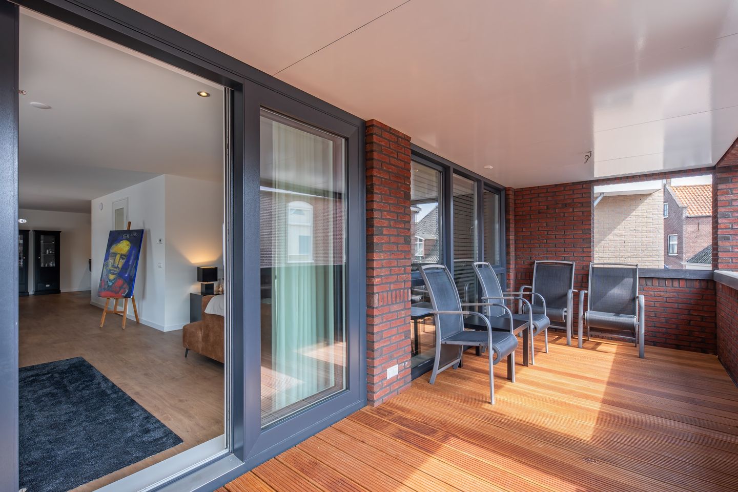 Foto 14 van Warmoesstraat 25