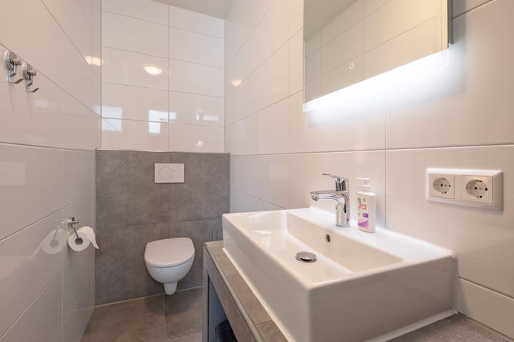 Foto 30 van Warmoesstraat 25