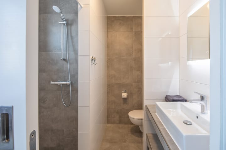 Foto 41 van Warmoesstraat 25