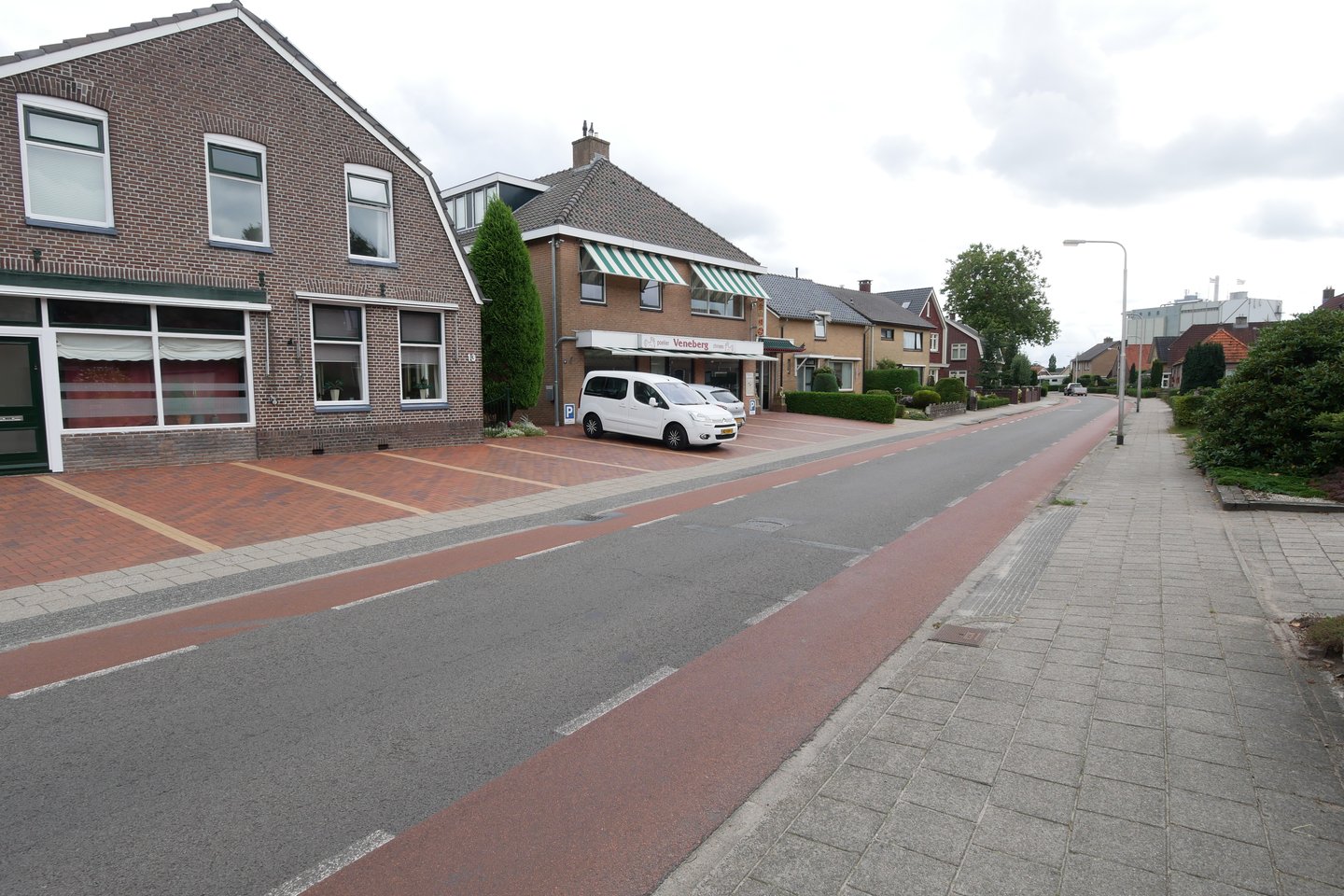 Bekijk foto 2 van Molenstraat 13 a