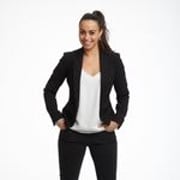 Shalini Roos -
