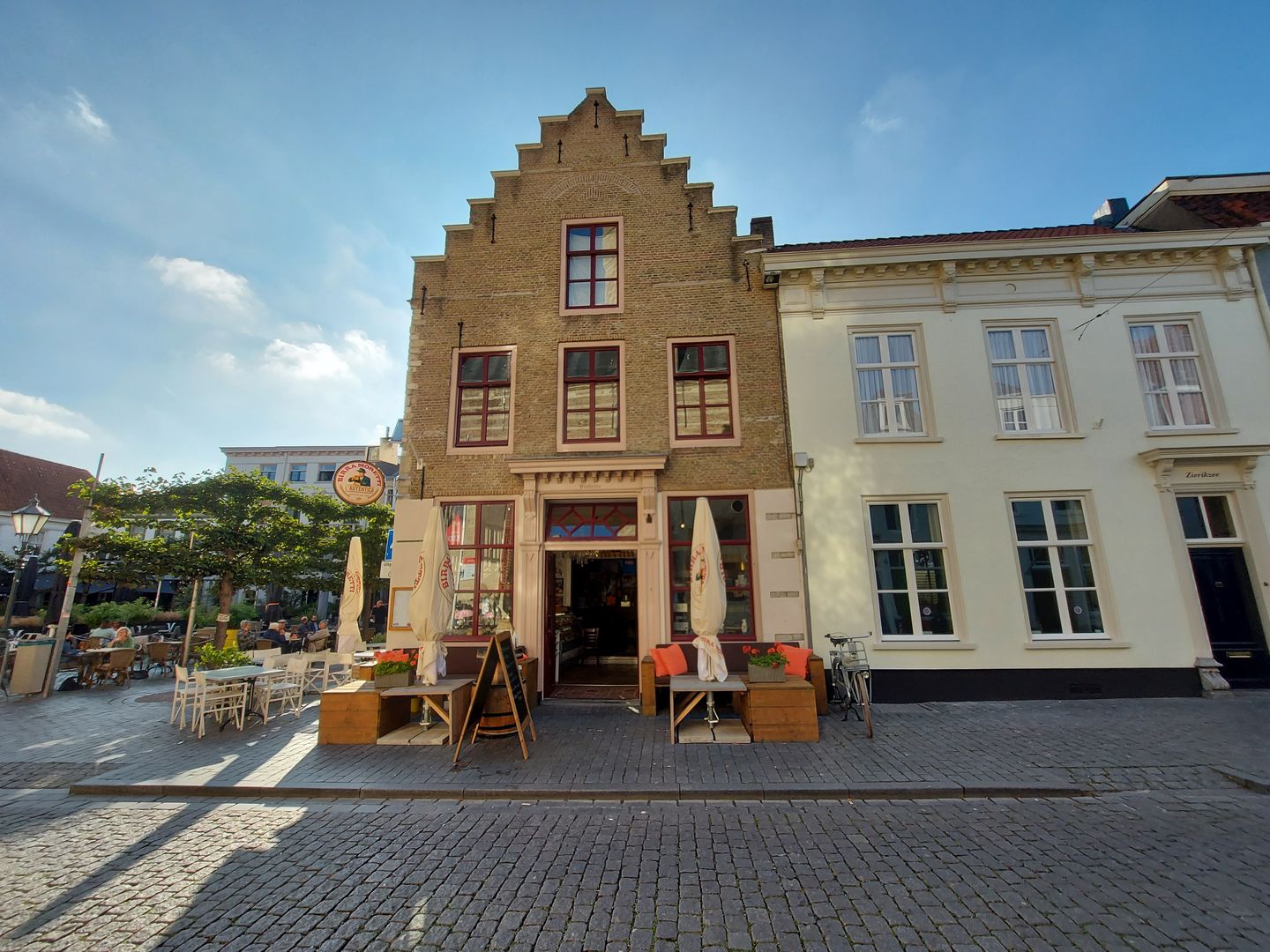 Bekijk foto 3 van Steenbergsestraat 9