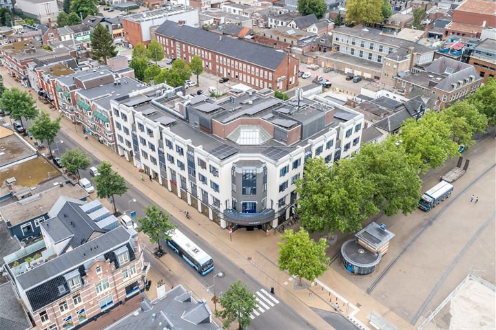 Bekijk foto 1 van Marktplein te Apeldoorn