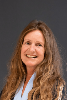 Angela van de Weteringe Buijs-van de Ridder - Real Estate Advisor