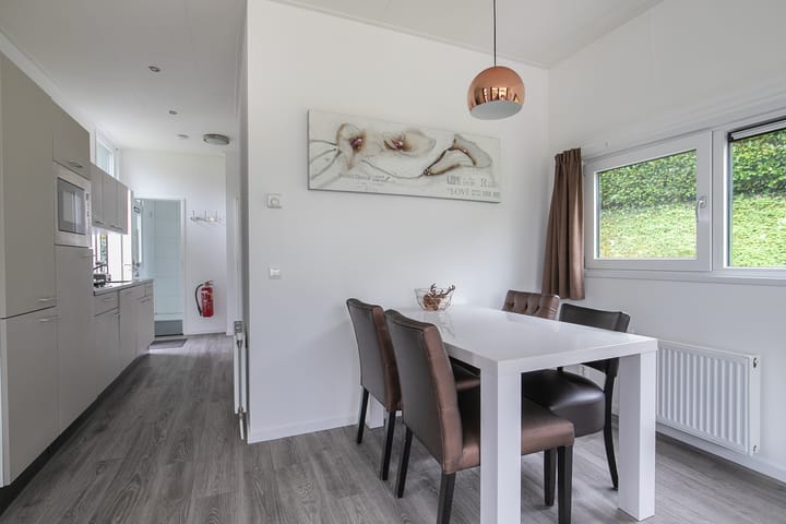 Foto 6 van Akerstraat 153-54