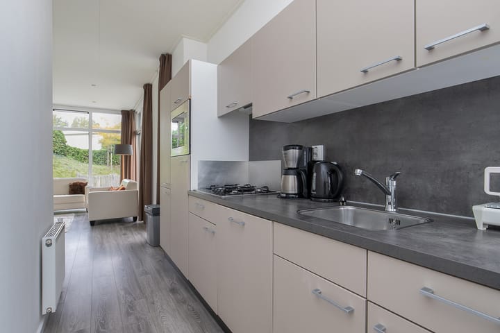 Foto 9 van Akerstraat 153-54