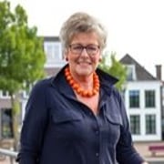 Henny van Veldhuisen - Commercieel medewerker