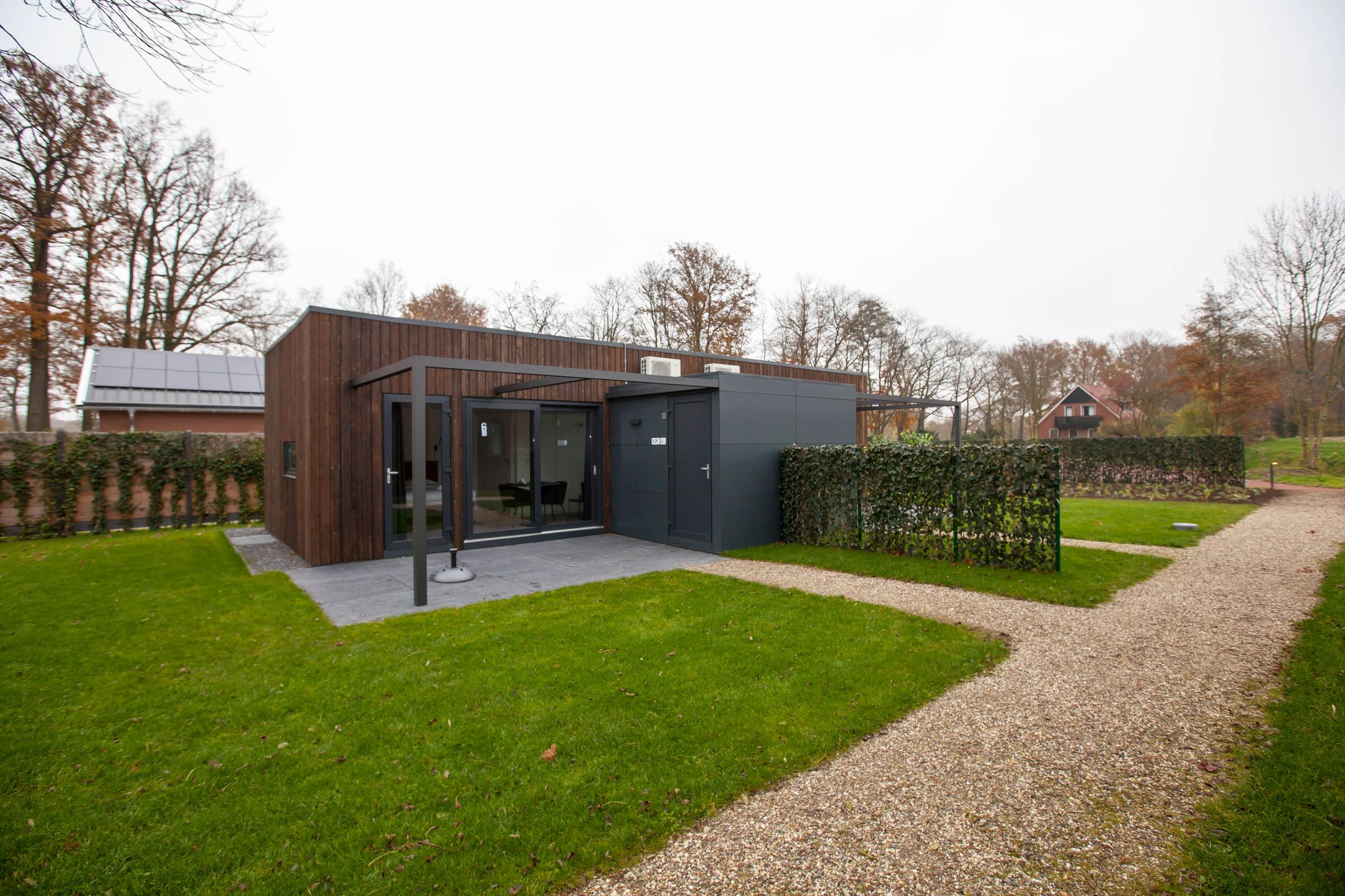 2-bedroom freehold villa in Winterswijk Kotten — photo 1 of 5