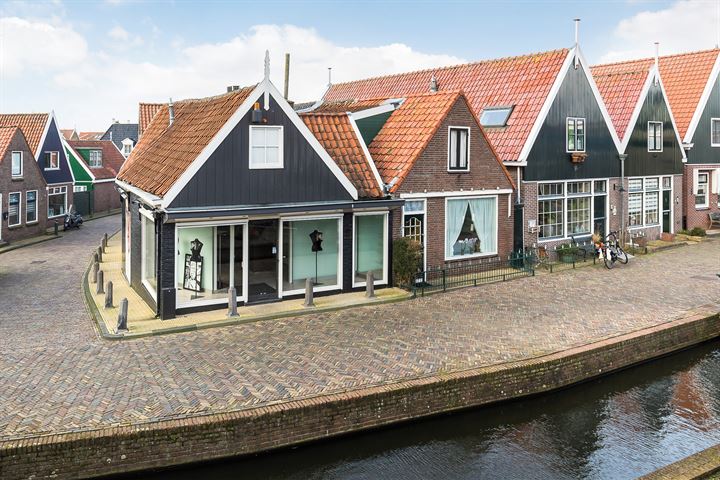 Meerzijde 8, Volendam