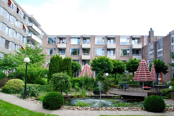 Photo 1 of Vondellaan