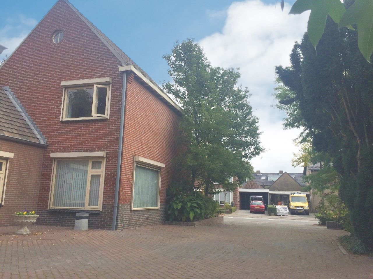 Foto 3 van Helleneind 10-10B