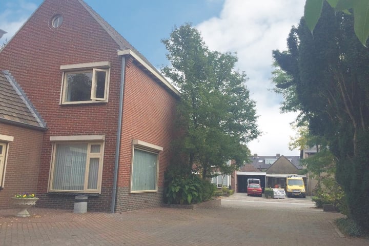 Foto 3 van Helleneind 10-10B