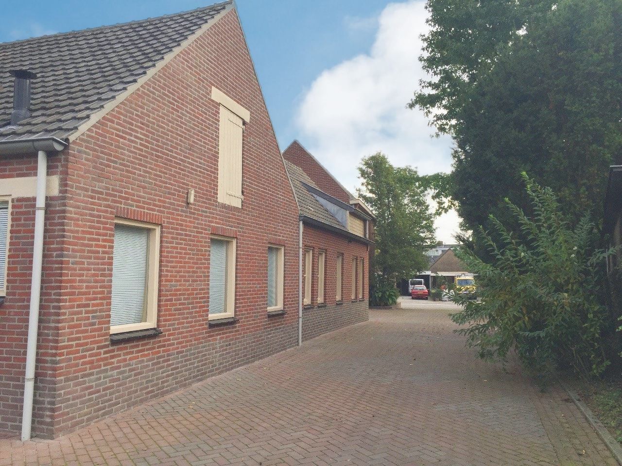 Foto 5 van Helleneind 10-10B