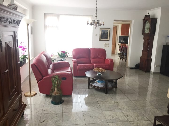 Foto 8 van Helleneind 10-10B