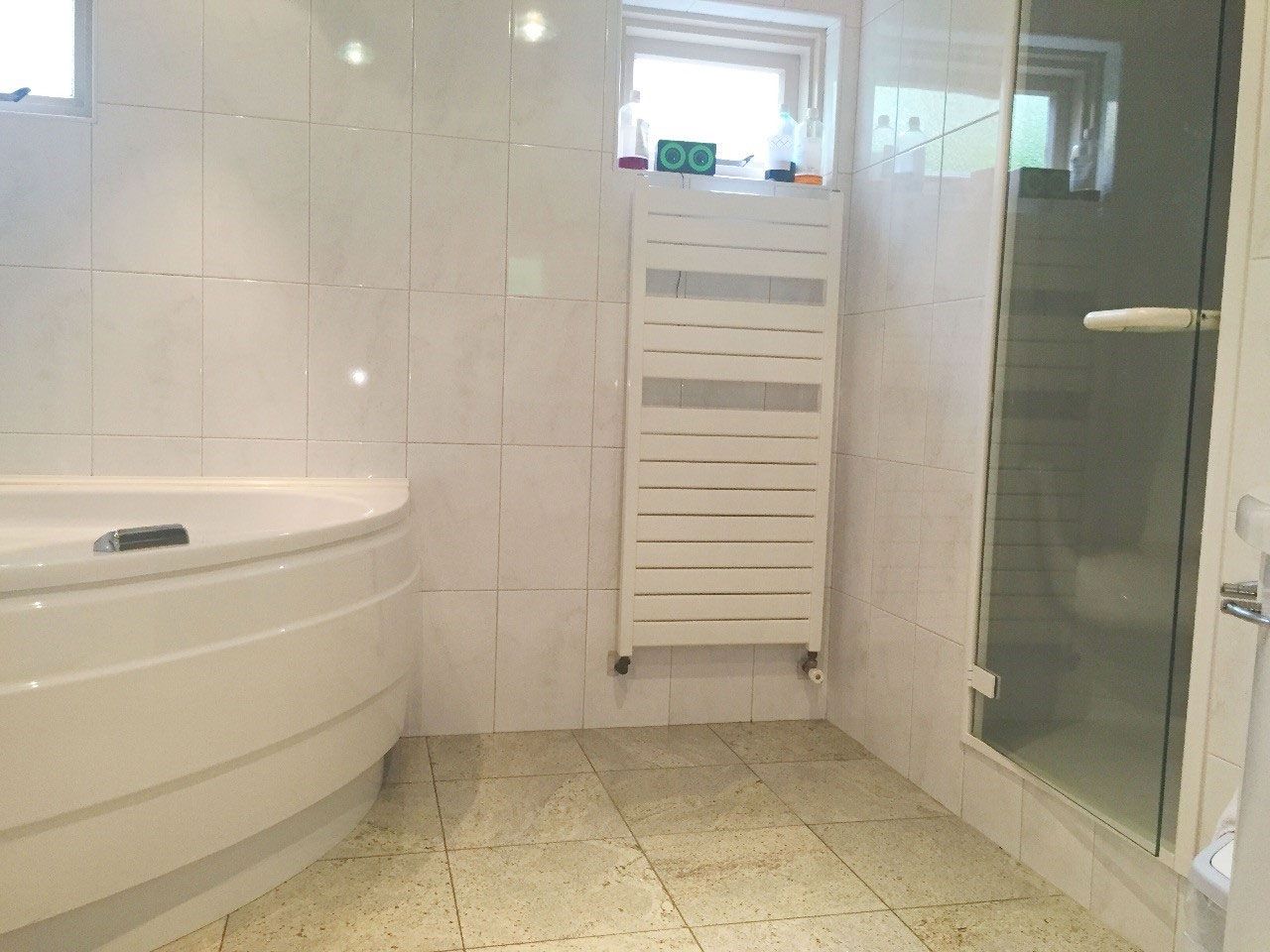 Foto 10 van Helleneind 10-10B