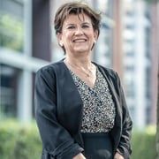 Mieke M.W.T. de Vries - Commercieel medewerker