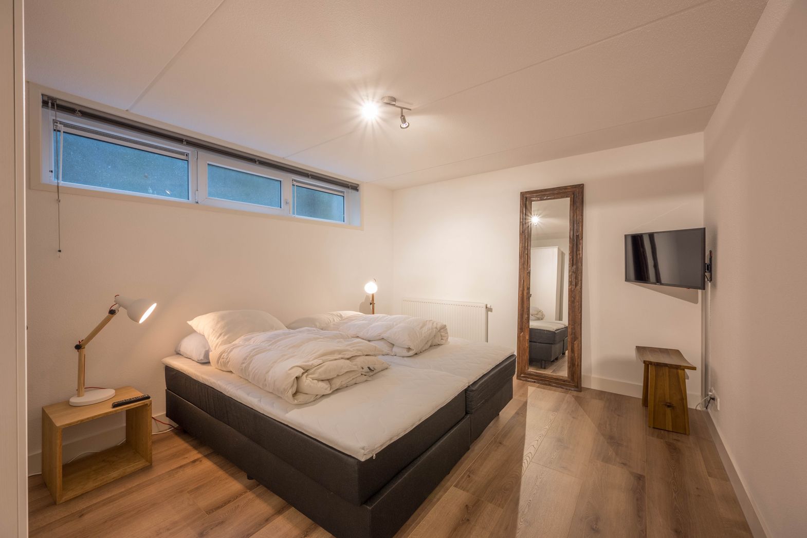 Photo 12 of Burgemeester Peecklaan 8-HUIS 2