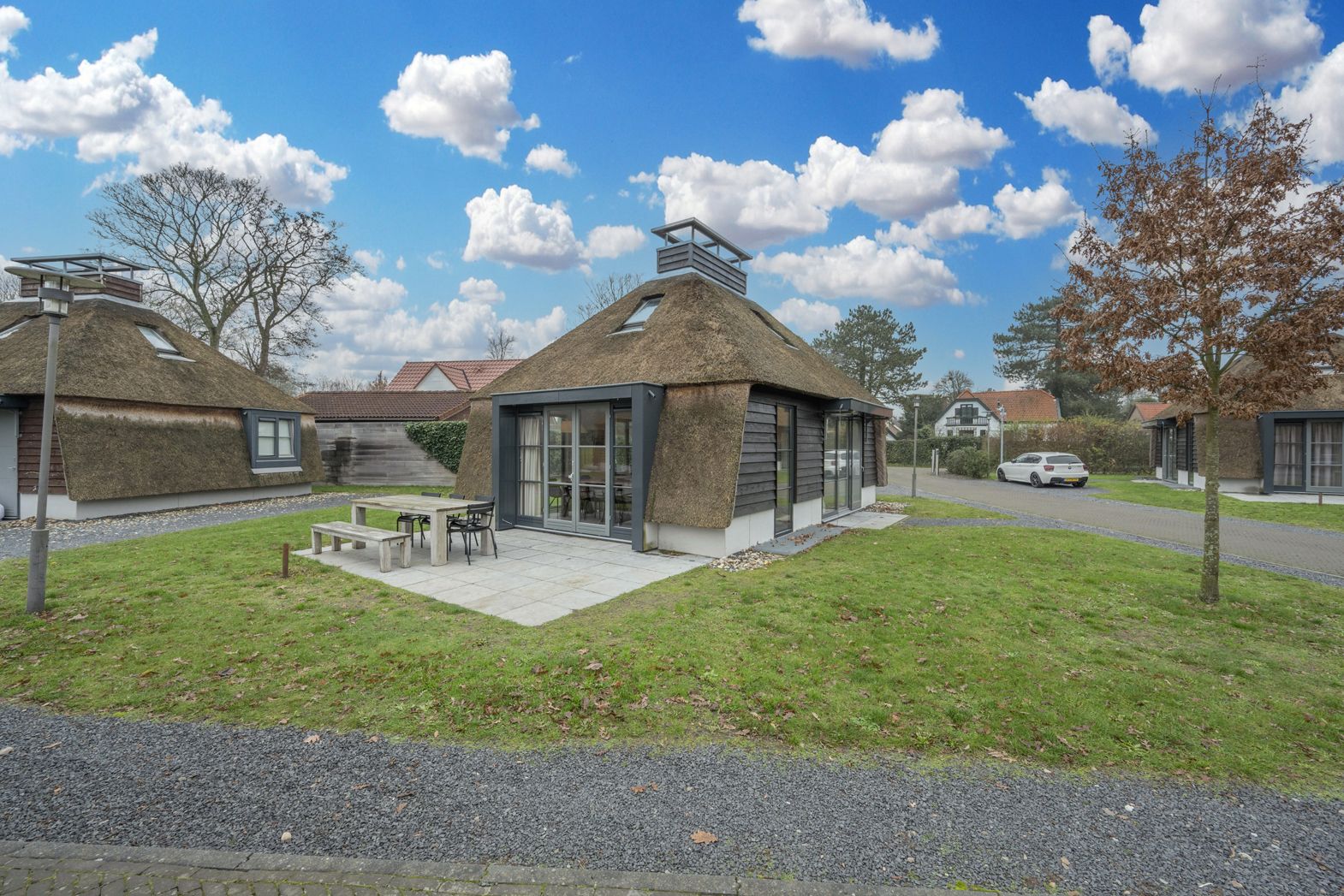 Photo 27 of Burgemeester Peecklaan 8-HUIS 2