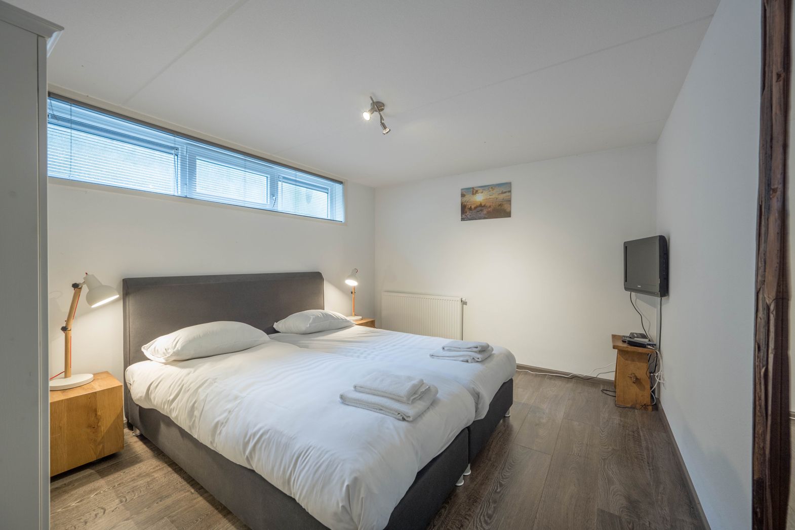 Photo 12 of Burgemeester Peecklaan 8-HUIS 4