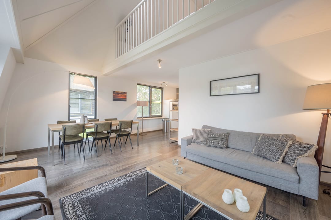 Photo 8 of Burgemeester Peecklaan 8-HUIS 4