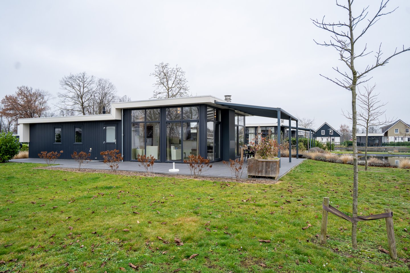 Bekijk foto 1 van Hommelweg 2 674