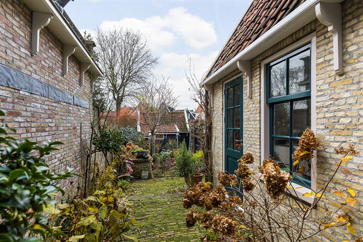 View photo 28 of Spuistraat 21