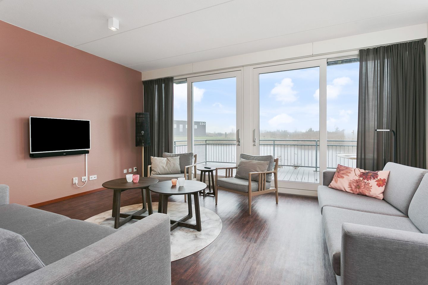 Foto 4 van Smokkelaarshoeke 10-510