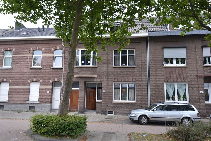 Bekijk foto 1 van Nieuwstraat 162