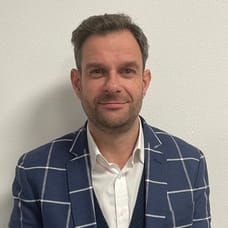 Marcel M. van der Veen - NVM Register Makelaar (Directeur)