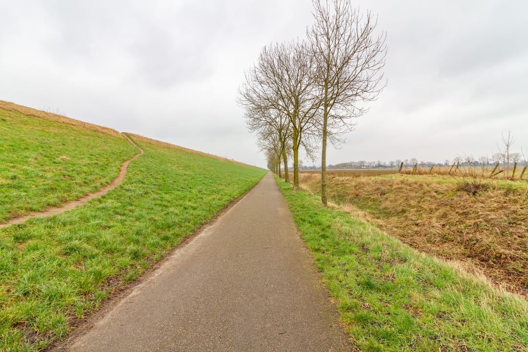 Photo 8 of Maasbrachterweg 56