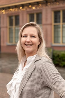 Eveline van de Bunt - Real Estate Advisor