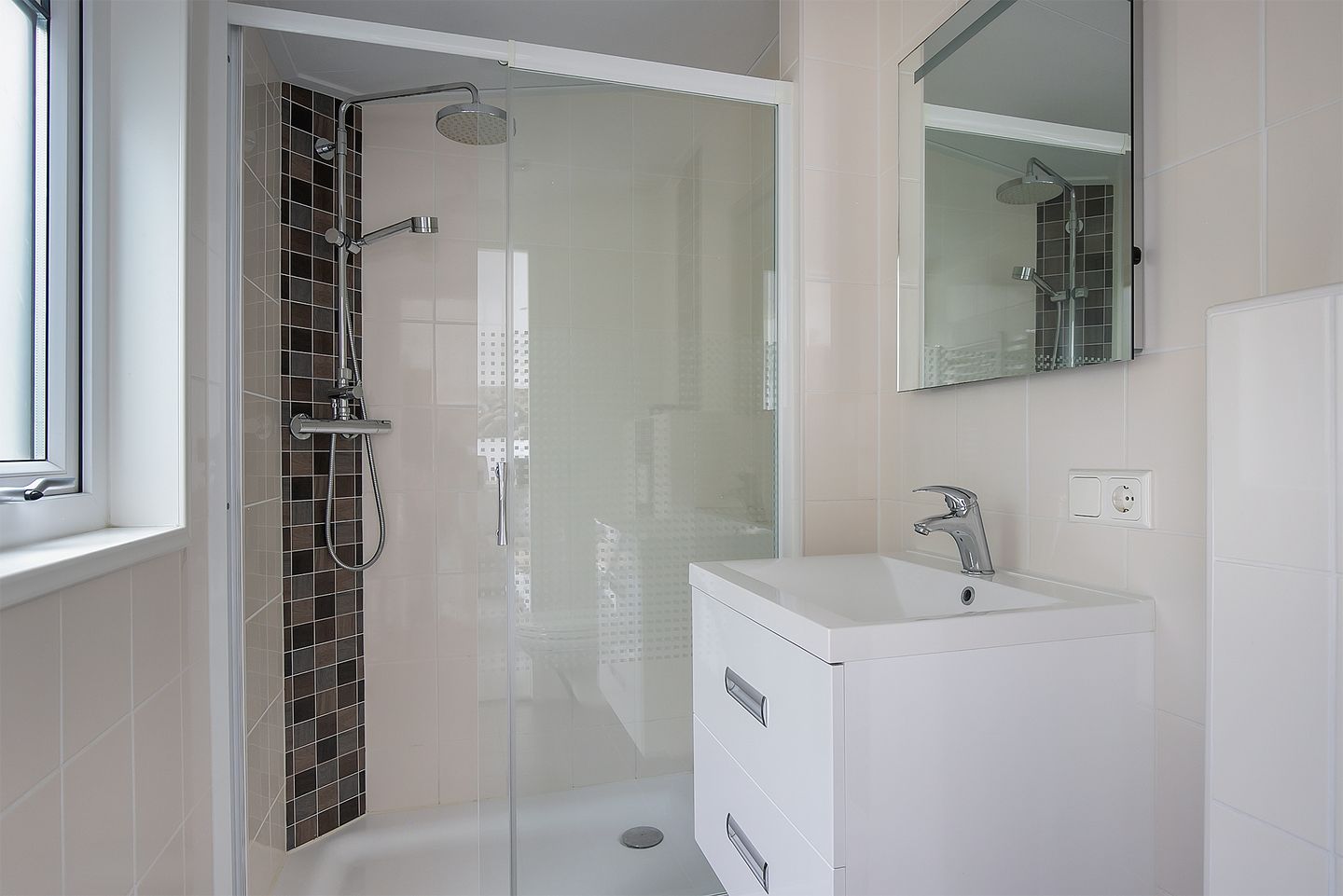 Photo 10 of Akerstraat 153-X165