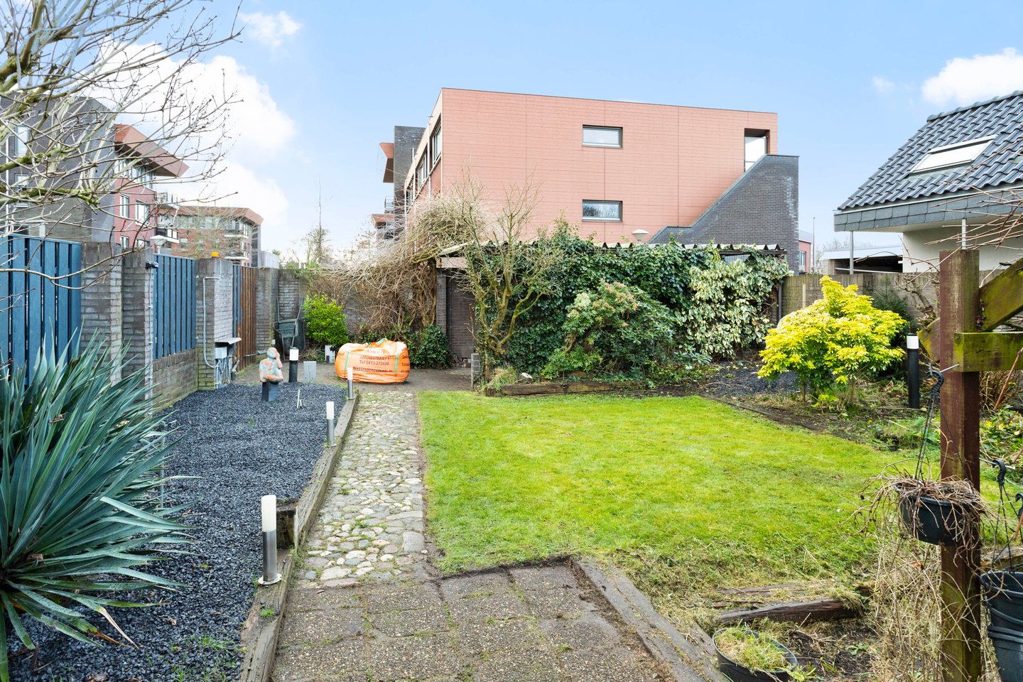 Bekijk foto 4 van Helenastraat 4
