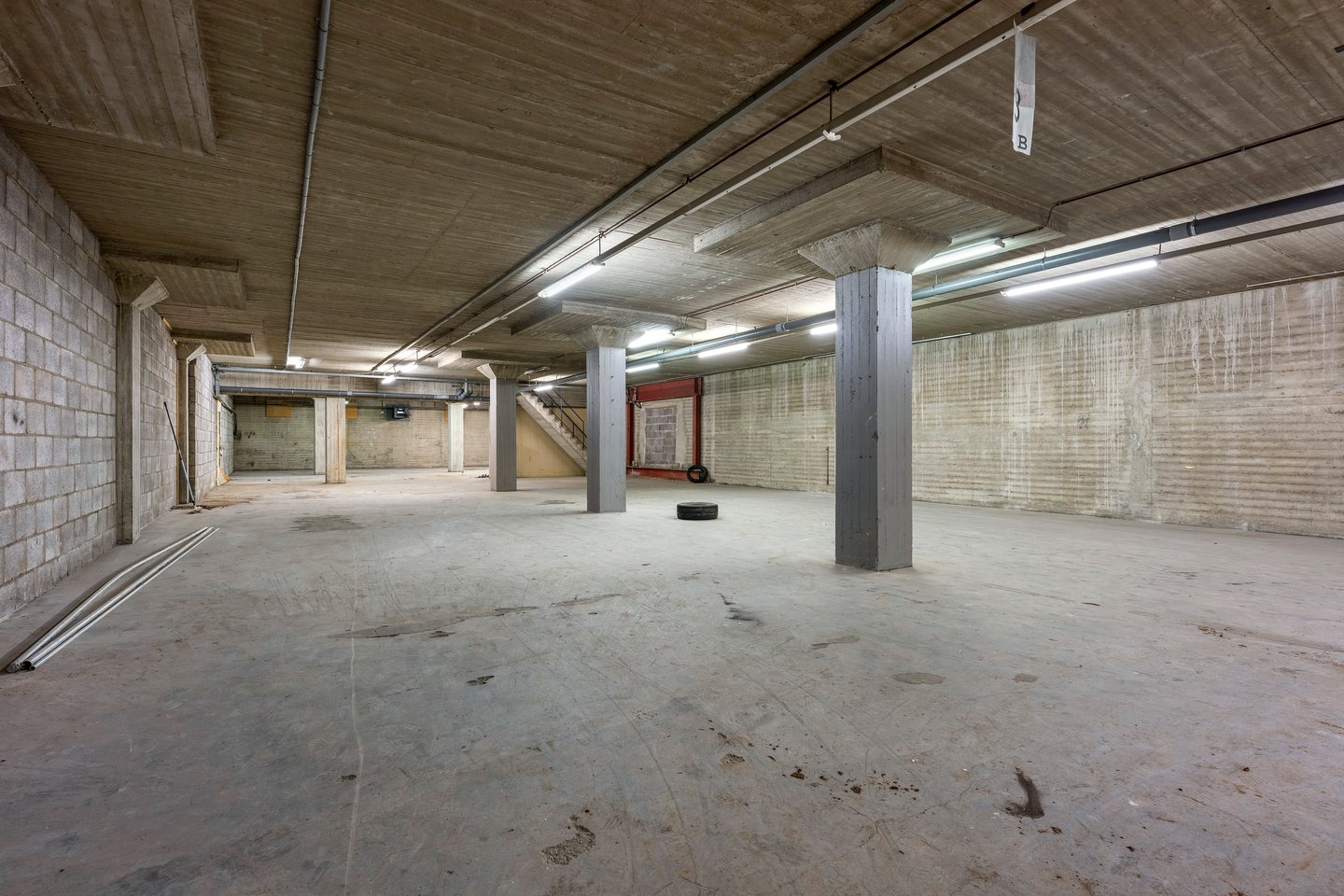 Bekijk foto 4 van Van Riemsdijkweg 43-45