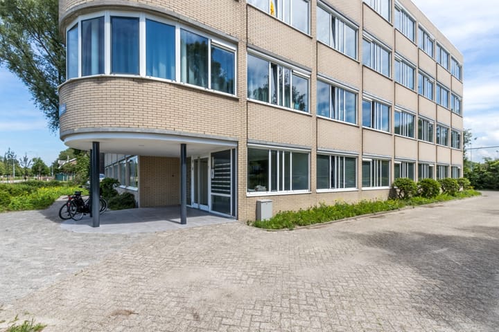 Photo 1 of Hoofdweg te Hoofddorp