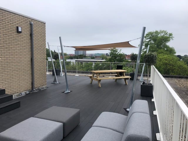 Foto 2 van Hoofdweg te Hoofddorp