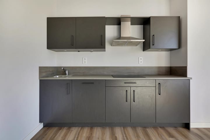 Photo 7 of Hoofdweg te Hoofddorp