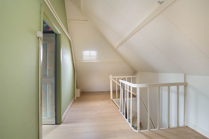 Foto 30 van Dorpsplein 4