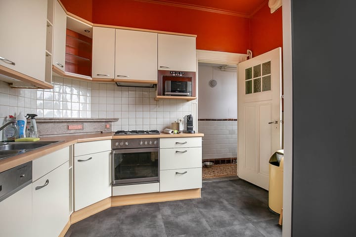 Foto 14 van Dorpsplein 4