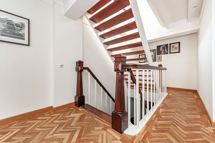 Photo 16 of Julianastraat 74