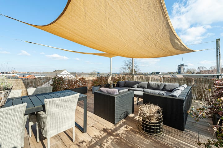 Photo 52 of Julianastraat 74