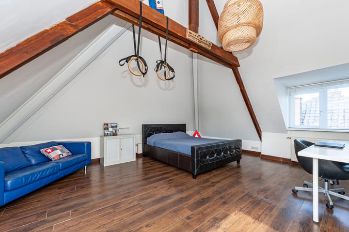 Photo 34 of Julianastraat 74