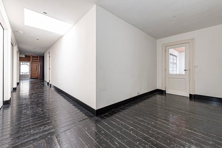 Photo 40 of Julianastraat 74