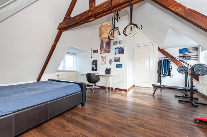 Photo 33 of Julianastraat 74