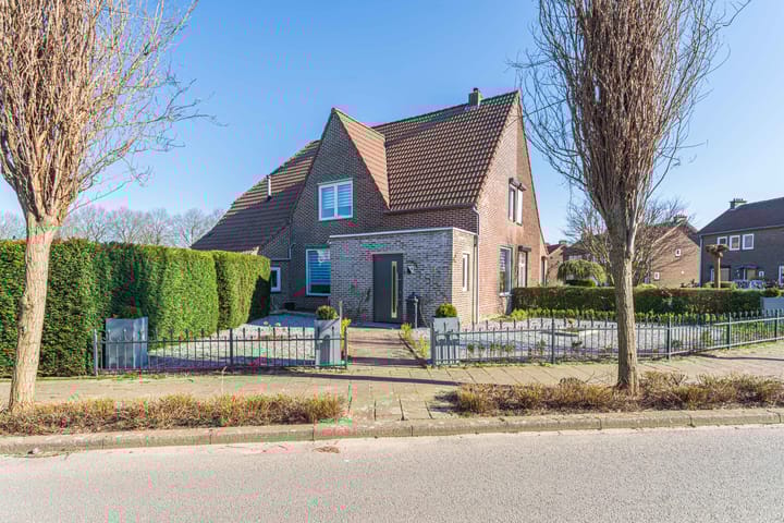 Foto 1 van Peter Treckpoelstraat 34