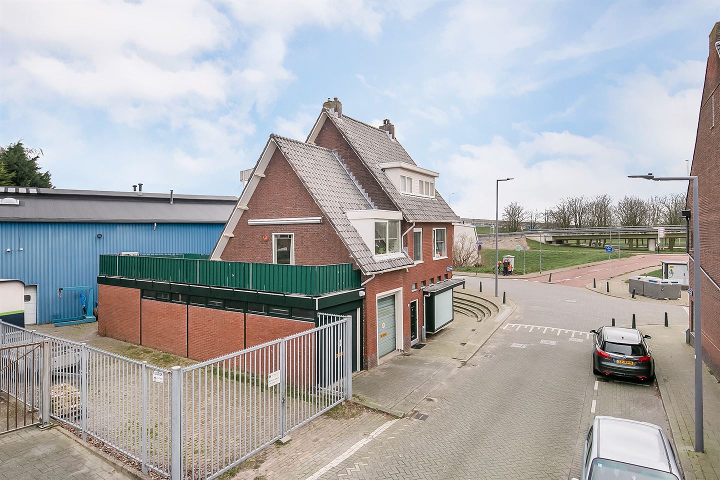 Bekijk foto 1 van Pelmolenstraat 1