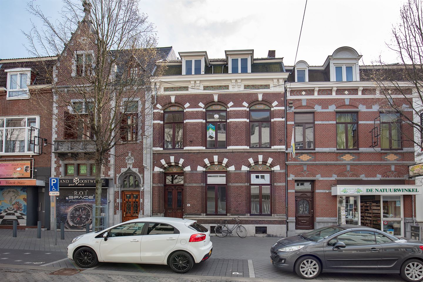 View photo 1 of Geleenstraat 57